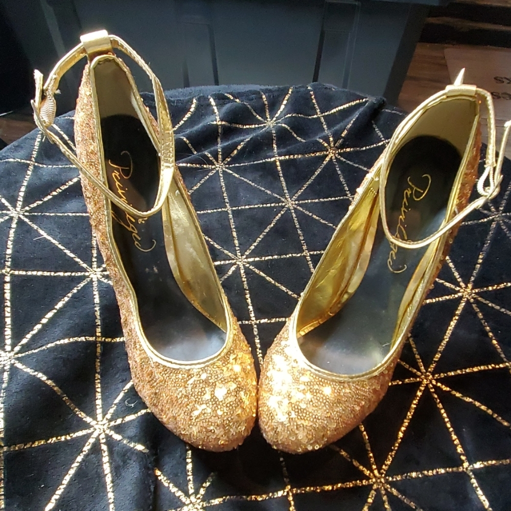 Just Fab Privilege Shoe